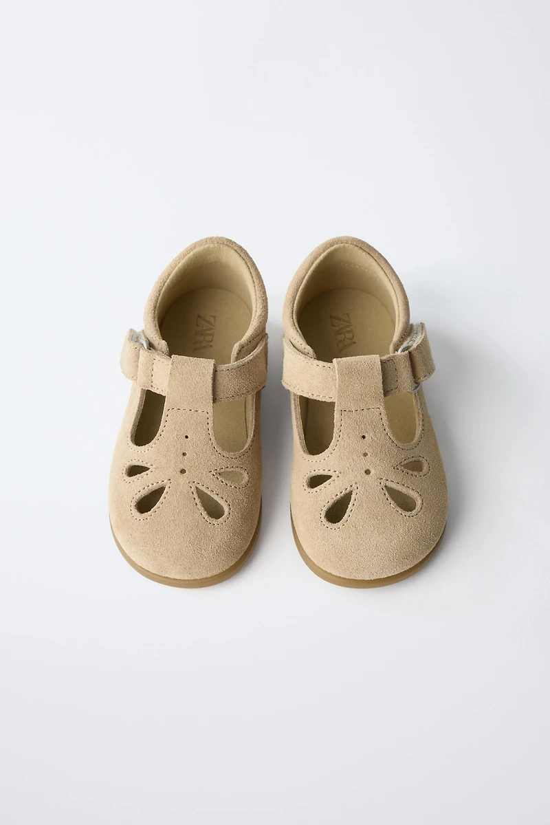 LEATHER SHOES