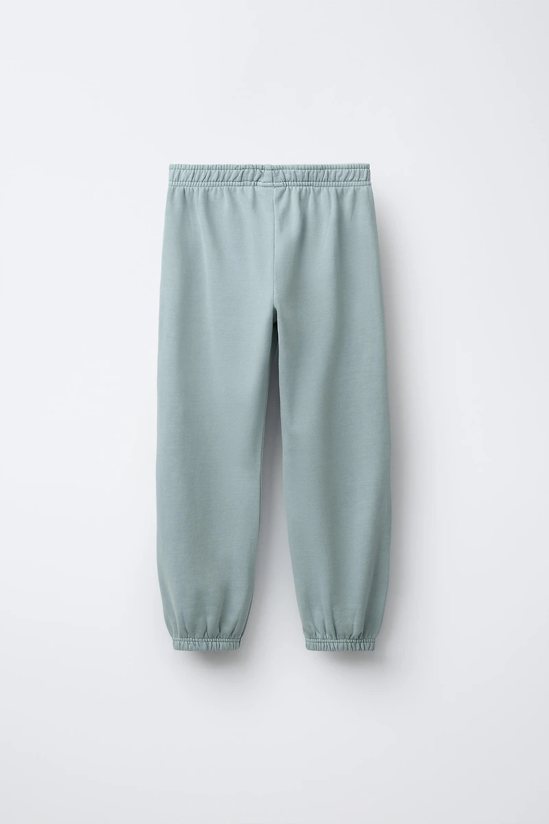 ENSEMBLE SWEAT À CAPUCHE ET PANTALON JOGGER CŒUR