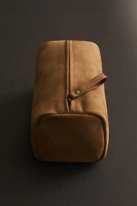 SOFT LEATHER TOILETRY BAG