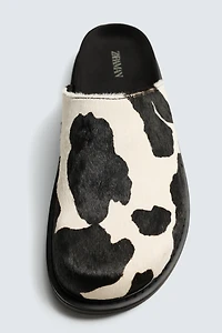 COWHIDE LEATHER CLOGS