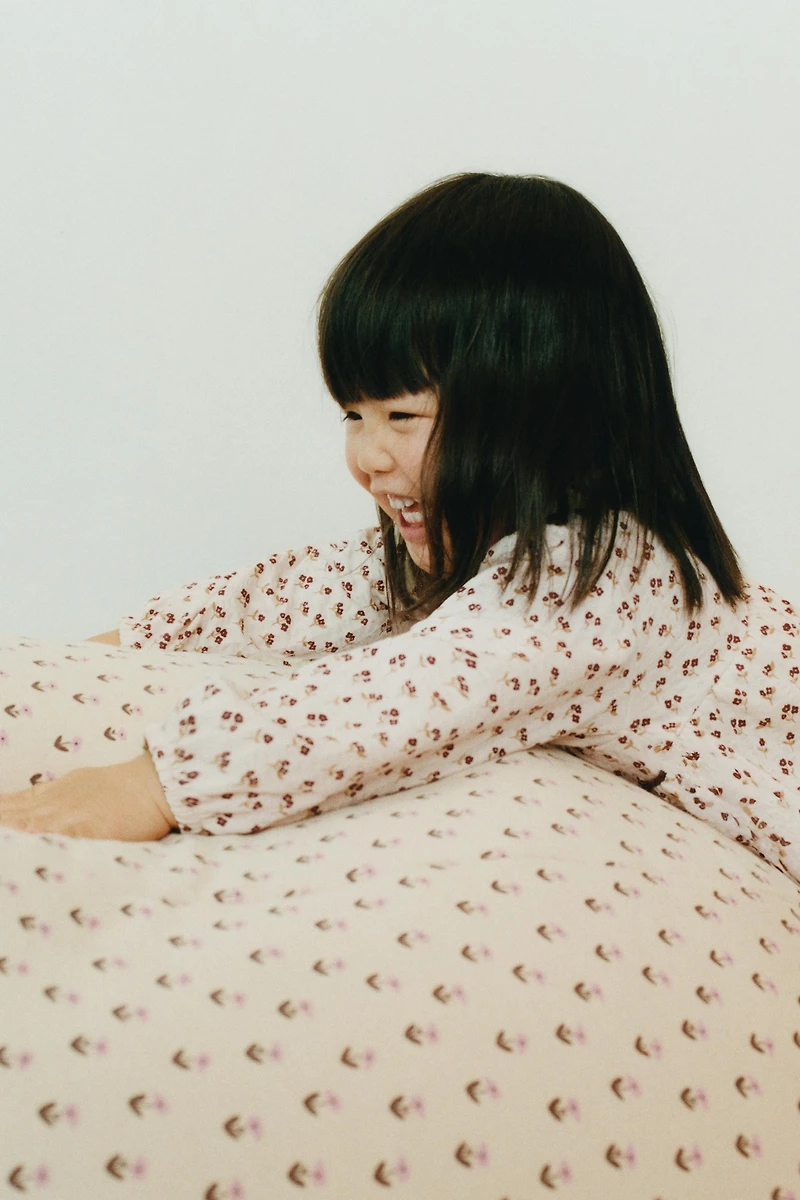 FLORAL TEXTURED PANEL DRESS