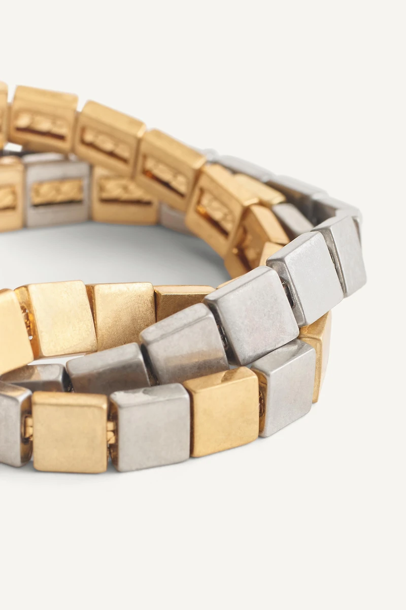 GMTR C CB BRC LTS ST