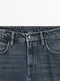 Tapered fit jeans