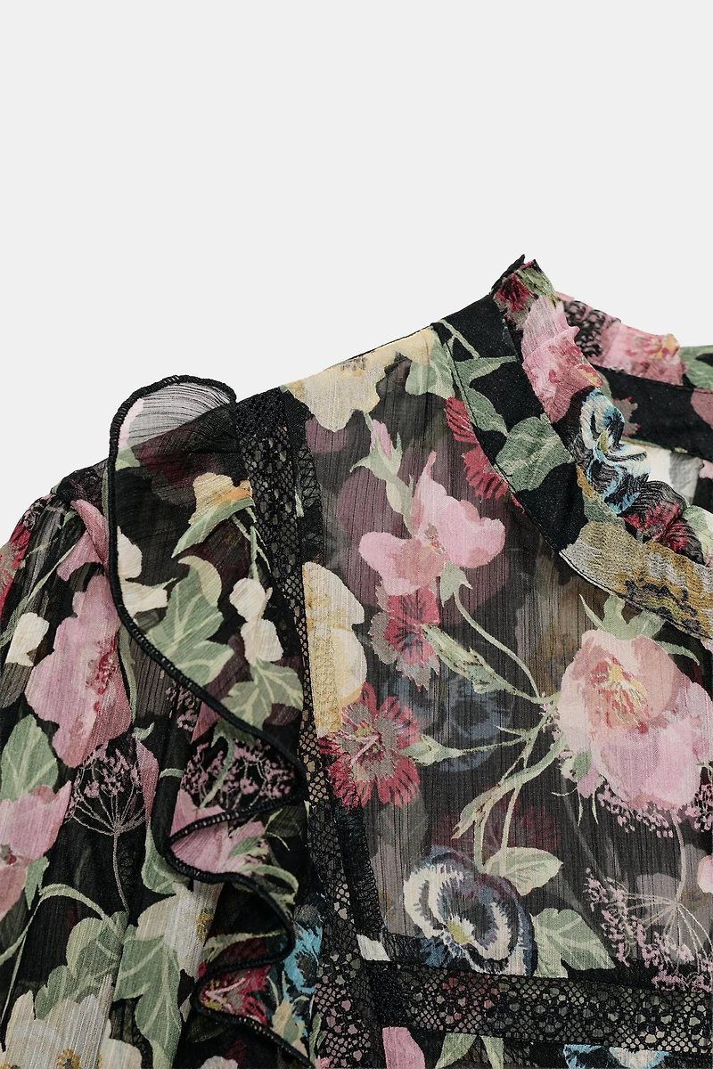 FLORAL PRINT RUFFLED BLOUSE