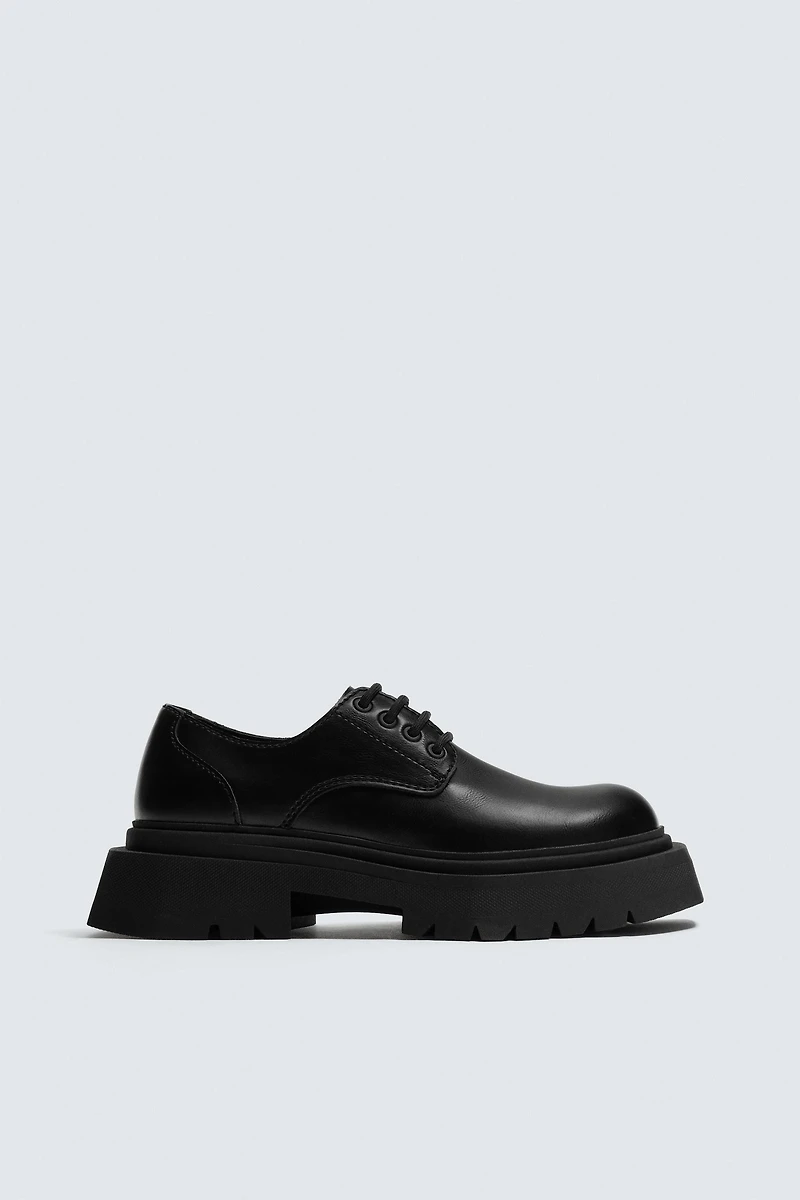 CHUNKY SOLE SHOES