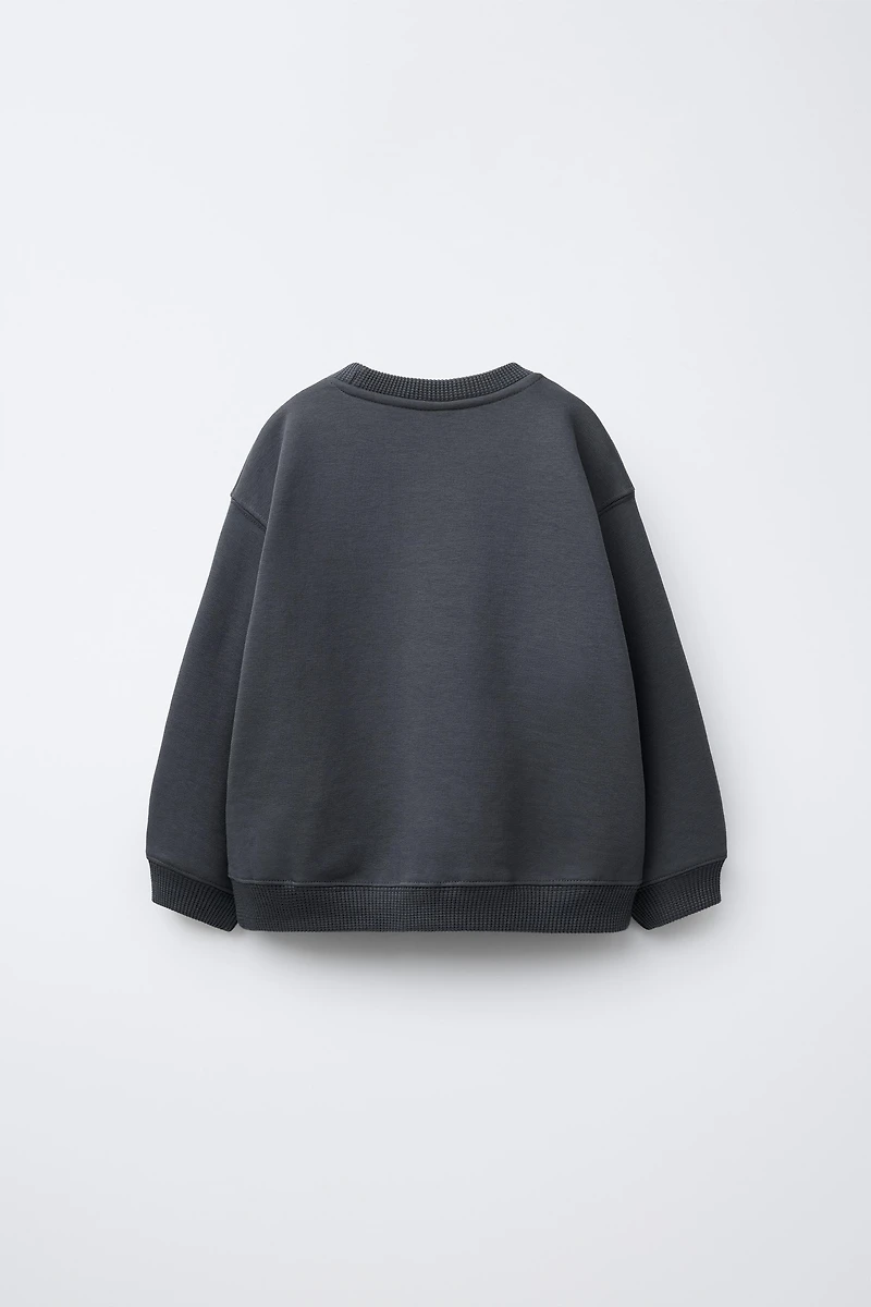 WAFFLE DETAIL SWEATSHIRT