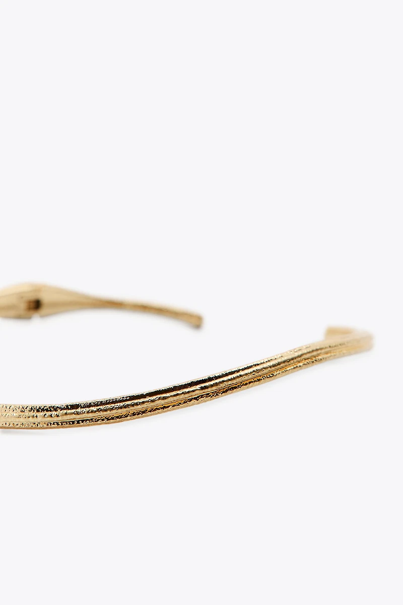 COLLIER RAS DU COU TEXTURÉ