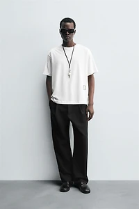 CONTRAST PATCH T-SHIRT