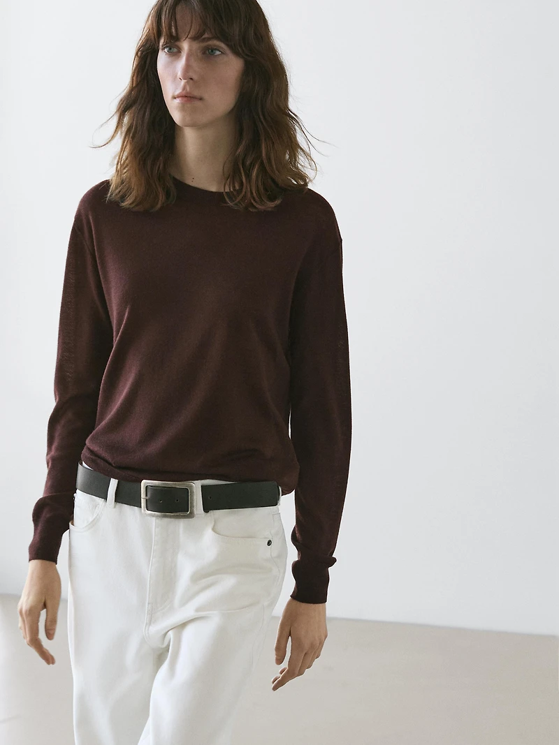 100% wool fine knit crew neck sweater