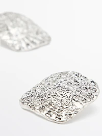 Textured medallion earrings