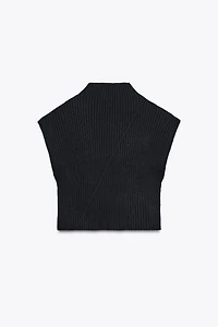 RIBBED KNIT VEST