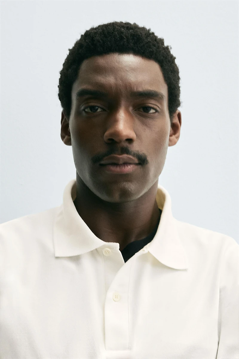 TEXTURED WEAVE PIQUÉ POLO SHIRT