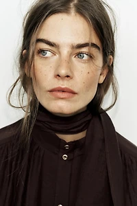 SCARF SHIRT