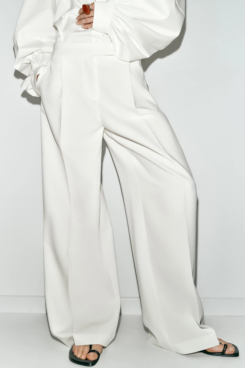 PANTALON LARGE À PINCES