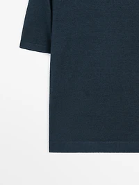 Lightweight 100% linen knit T-shirt