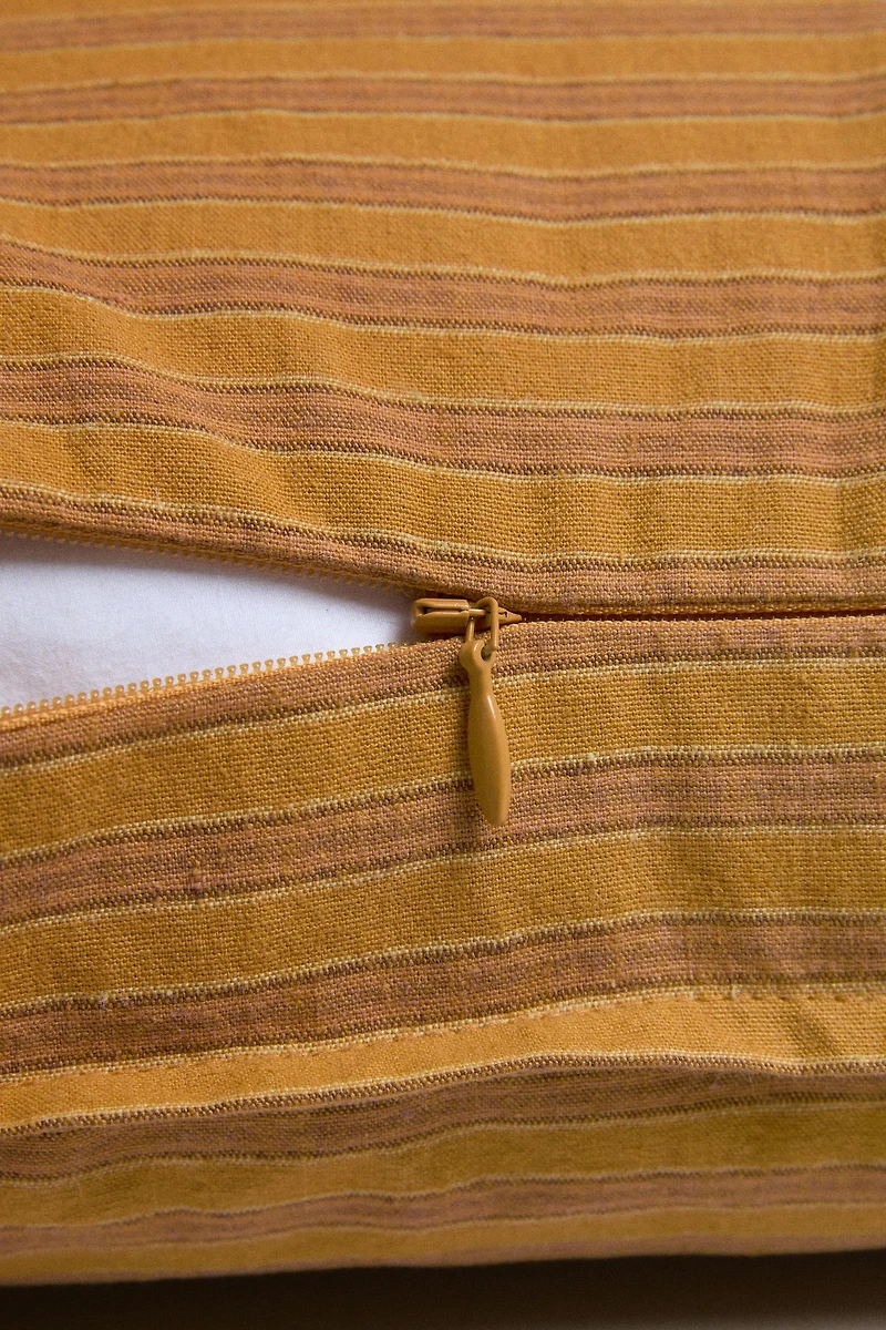 STRIPED THROW PILLOW COVER