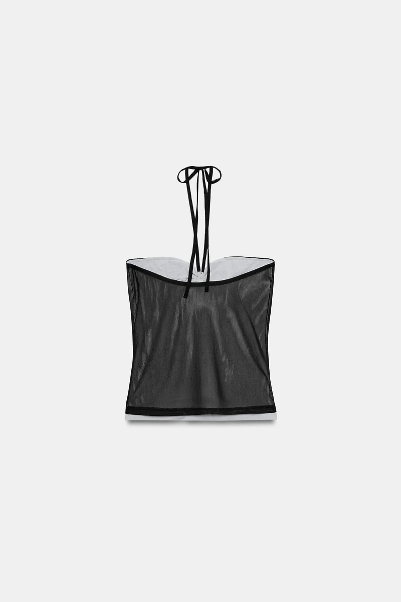 TOP À ENCOLURE AMÉRICAINE ET FLEUR EN TULLE