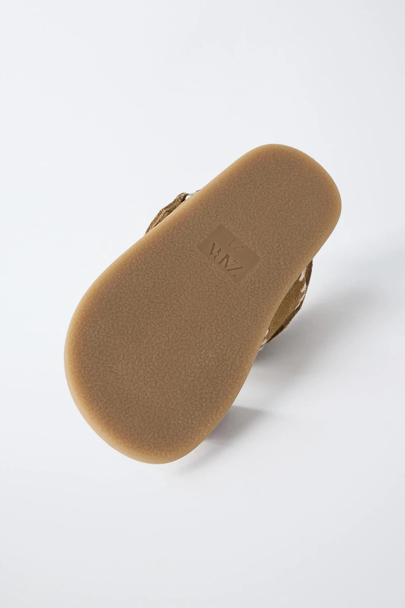 SANDALES EN CUIR BAREFOOT