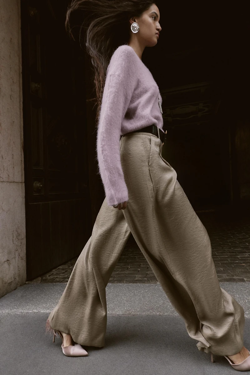 BELTED SATIN WIDE LEG PANTS