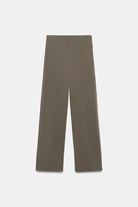 PIN TUCK STRAIGHT LEG PANTS
