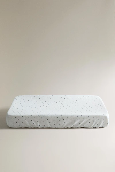 HOUSSE DE MATELAS À LANGER BÉBÉ FEUILLES
