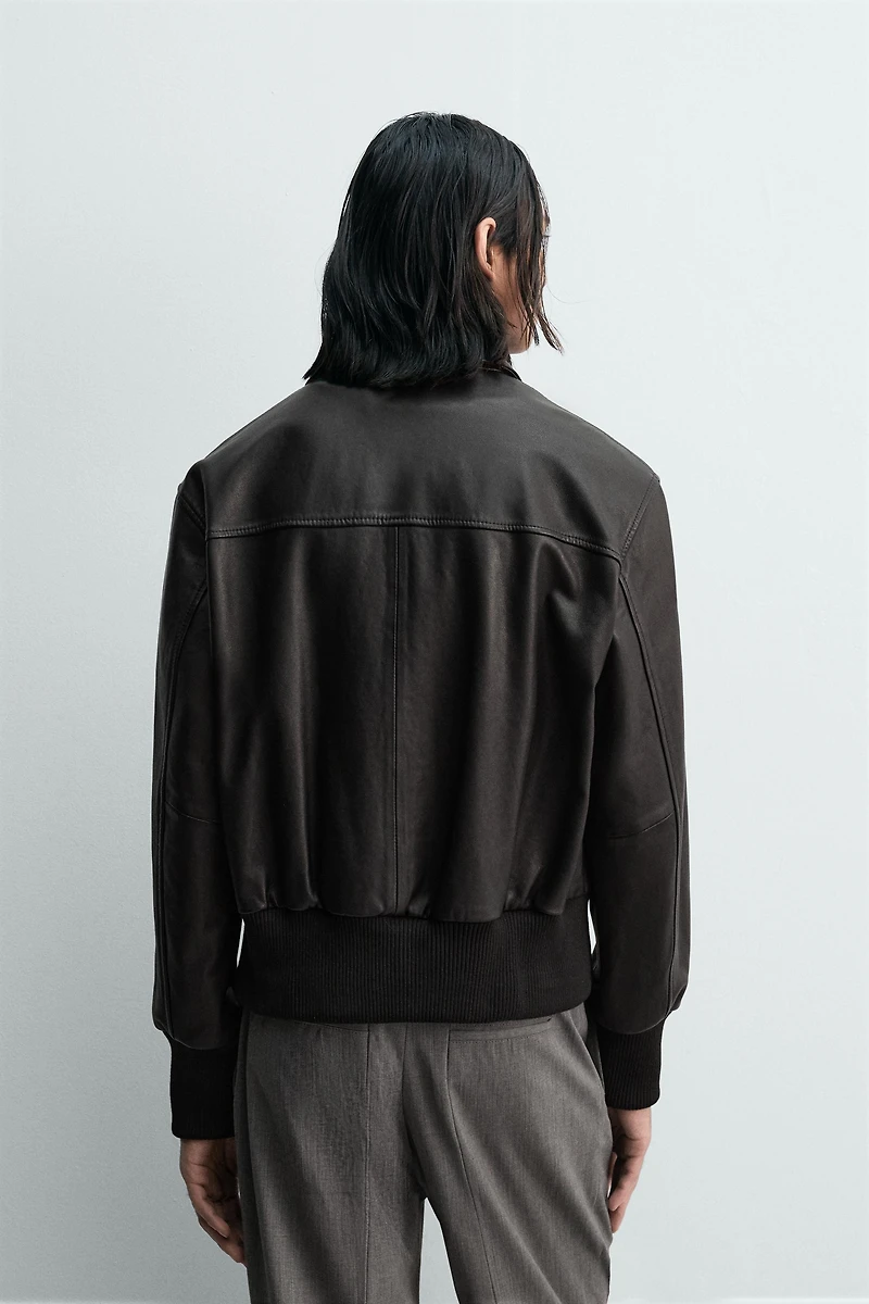 CROPPED FIT LEATHER JACKET