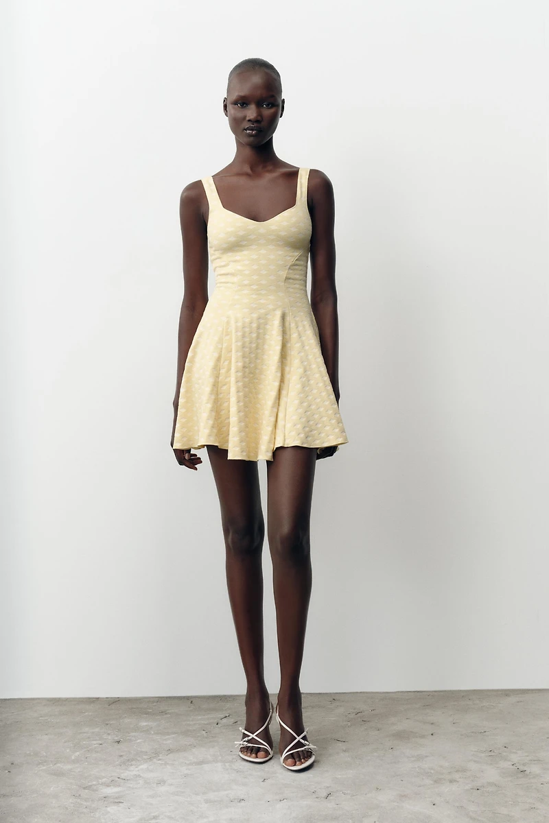 ROBE JACQUARD SKATER STRETCH