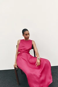 SATIN EFFECT CUT OUT MIDI DRESS