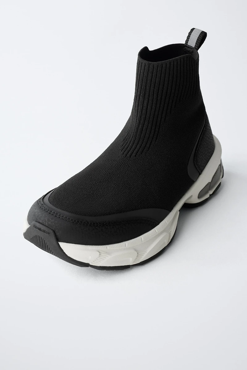 BASKETS MONTANTES CHAUSSETTE