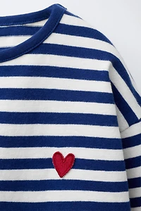 HEAVY WEIGHT WOVEN STRIPE HEART PATCH T-SHIRT