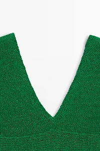 Cotton blend V-neck knit top