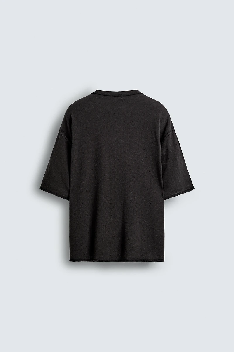 T-SHIRT EN MAILLES IMPRIMÉ DÉLAVÉ