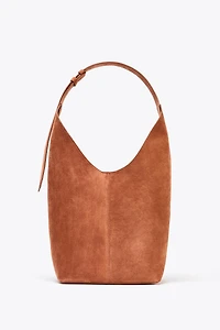 LEATHER MAXI BUCKET BAG WITH HANDLE DETAIL