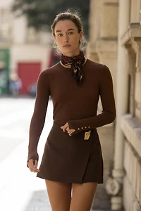 BASIC PLAIN KNIT SWEATER