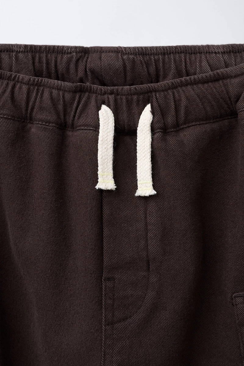 BAGGY PANTS WITH POCKETS