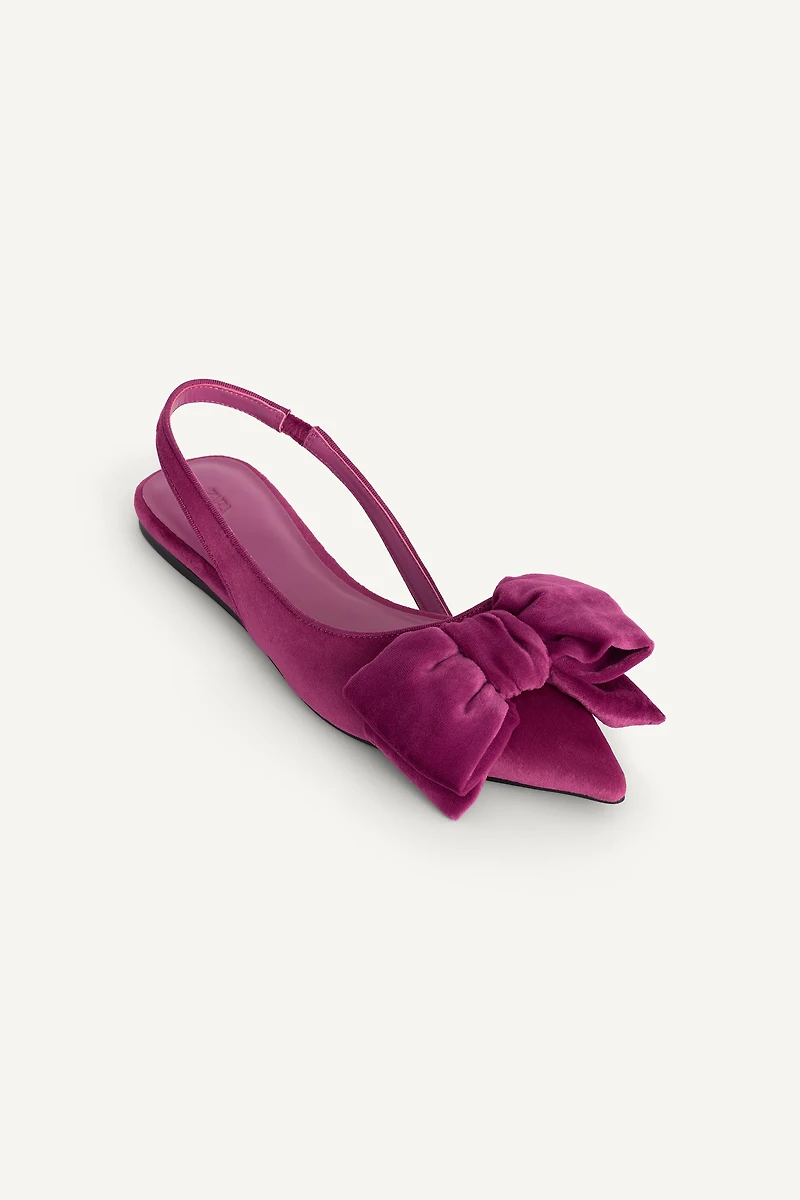 LIMITED EDITION SLINGBACKS WITH MAXI BOW