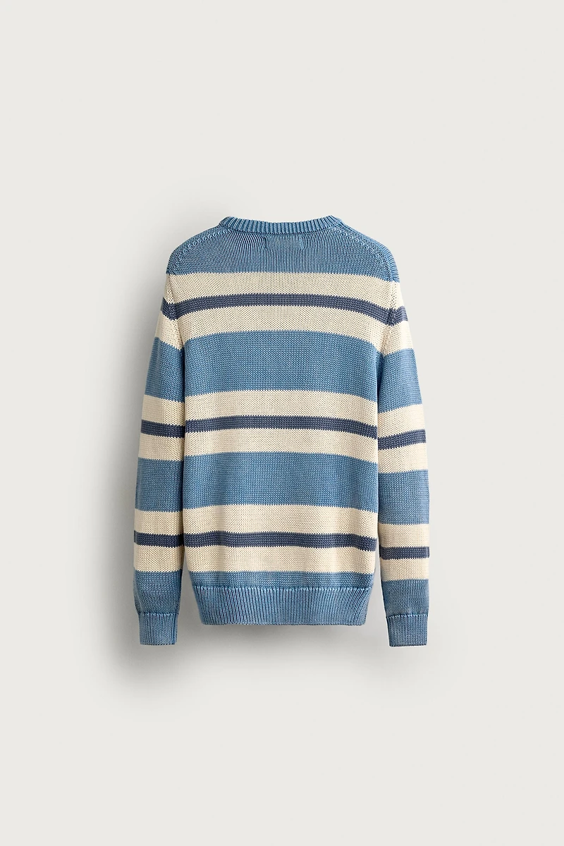 PULL REGULAR FIT JACQUARD À RAYURES DÉLAVÉ