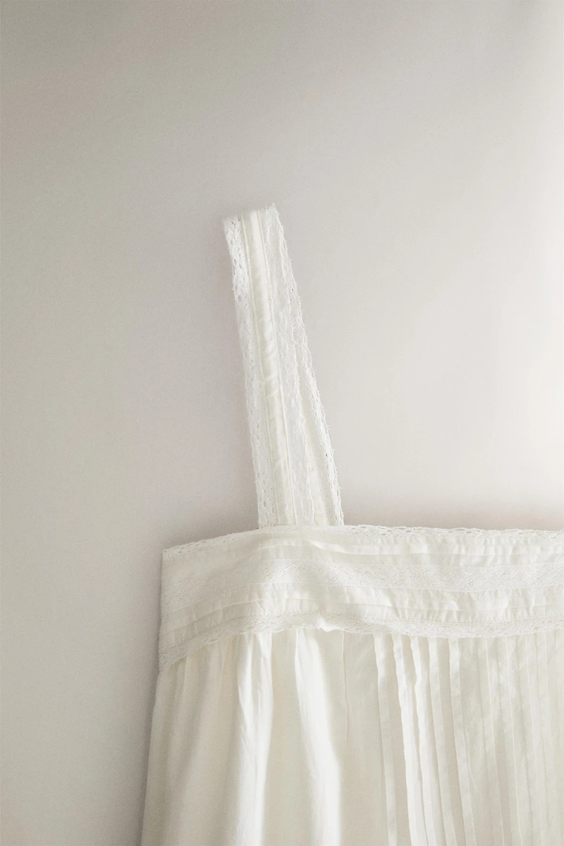 LACE AND PINTUCK NIGHTGOWN