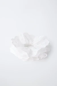 EMBROIDERED SCRUNCHIE