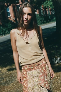 KNIT HENLEY TOP