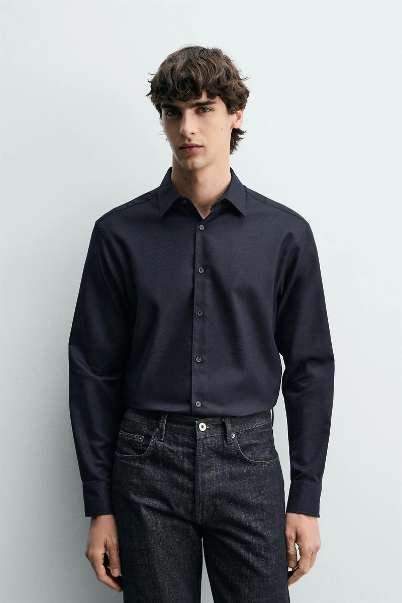 EASY CARE TEXTURED SHIRT