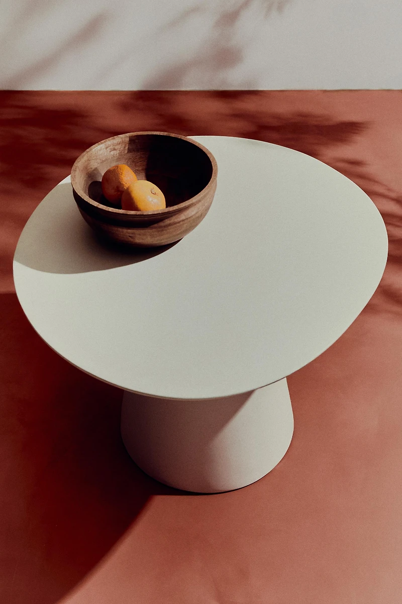 TABLE BASE CONIQUE