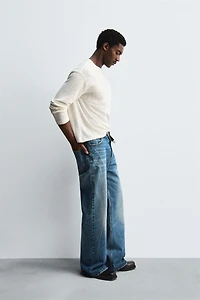 WIDE FLARE FIT JEANS