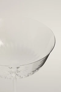 LINED GLASS COCKTAIL COUPE