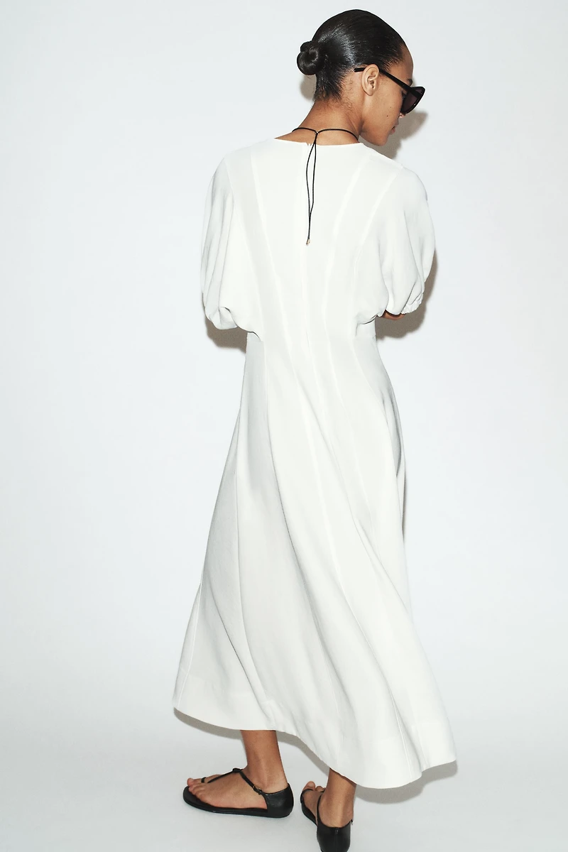 BALLOON SLEEVE MIDI DRESS