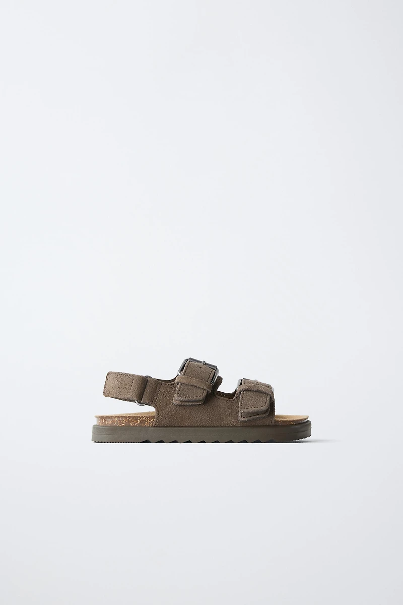 LEATHER BUCKLE SANDALS