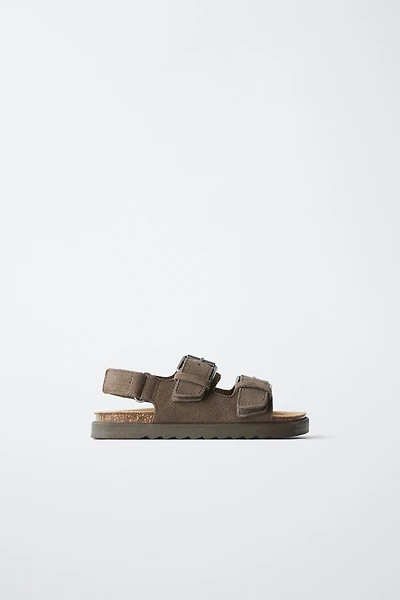 LEATHER BUCKLE SANDALS