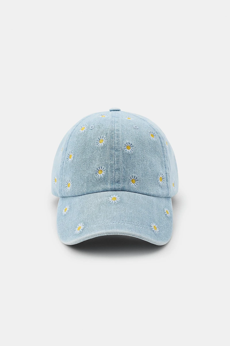 DAISY EMBROIDERED DENIM CAP