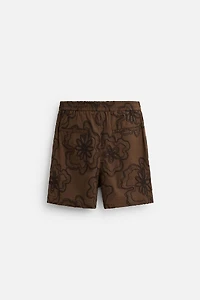 EMBOSSED EMBROIDERY SHORTS