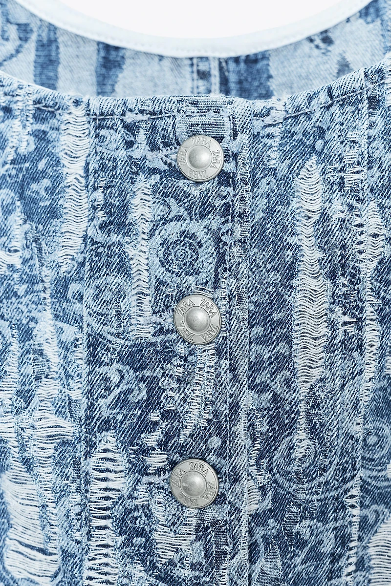 Z1975 DISTRESSED DENIM TOP